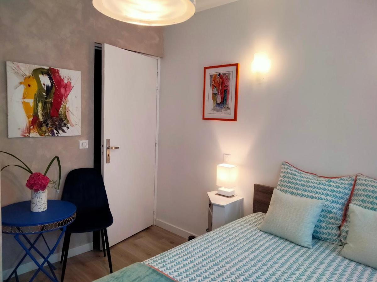 Les Chambres Hautes D'Anastasia Rodez Exterior foto