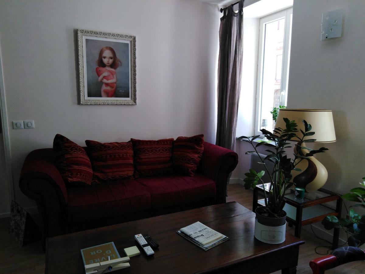 Les Chambres Hautes D'Anastasia Rodez Exterior foto